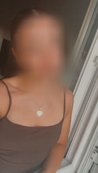 Aleksandra, 25