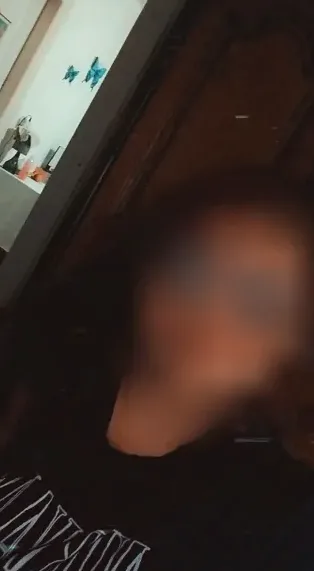 Alena, 25