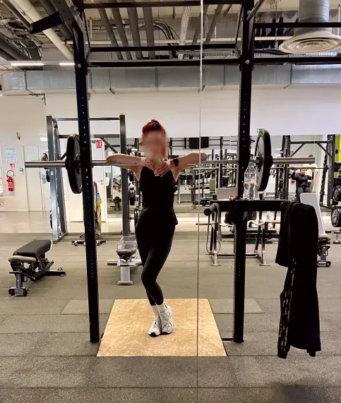Daniela, 37