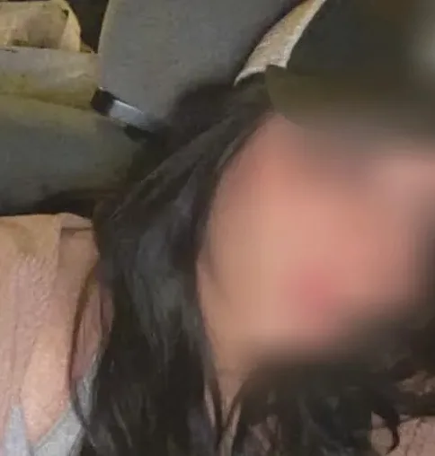 Jasmin, 23