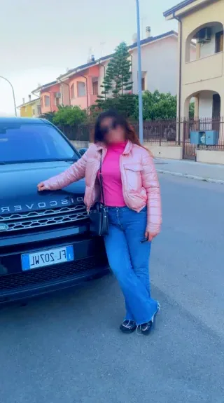 Valerie, 36